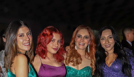  Sadsiri Tinoco, Andrea Tinoco, Vicky Rodríguez y Iveth Mendoza.