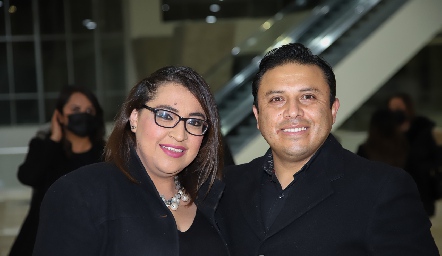  Alejandra Sánchez y Osiris Martínez.