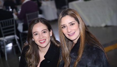  Andrea Barbosa y Mariana Lamas.