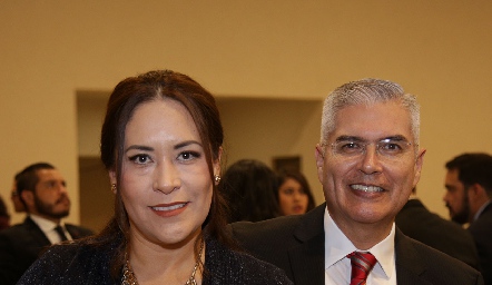  Nayeli Salas y Mario Delgadillo.