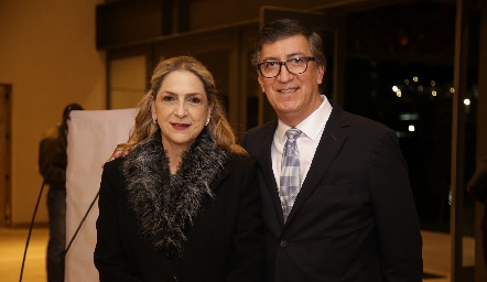  Macarena Núñez y Carlos Alonso.