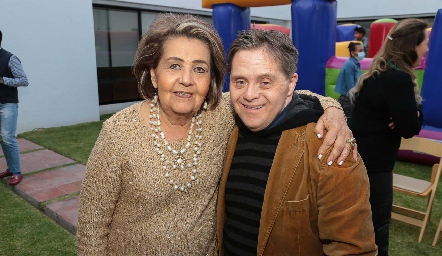  Lula Hernández y Carlos Serna.