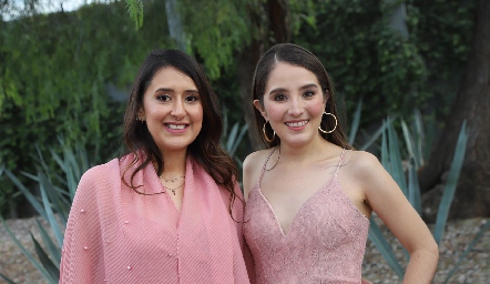 Bárbara Rojas y Fernanda Castillo.