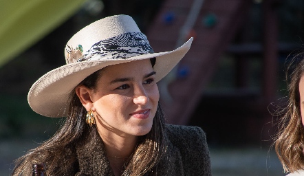  Sandra Villalobos de Martell.