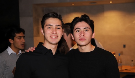  Santi Piñuelas y Rodrigo Mena.