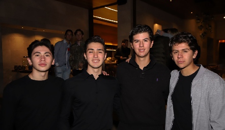  Iñaki González, Rodrigo Mena, Andrés González y Patricio Ojeda.
