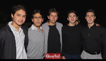  Nicolás Pérez, José Julián Medlich, Patricio Ojeda, Iñaki González y Rodrigo Mena.