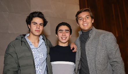  Francisco Leos, Pablo Córdova y Moisés Payán.