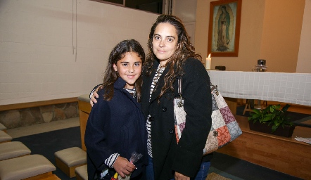  María y Jazmín Soto.