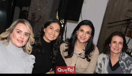  Susana Shus, Martha Morales, Marisol Dip y Ana Paula Gutiérrez.