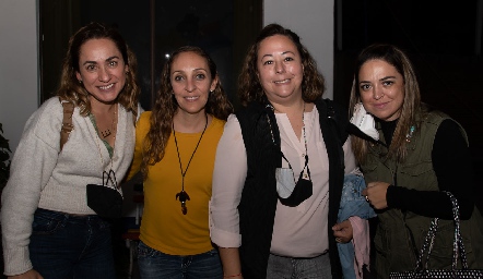  Elisa Salinas, Mane Díaz de León, Leticia Navarro y Cristina Garza.