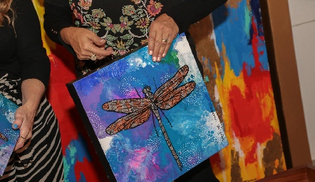 Exposición de Ximena y Mariza.
