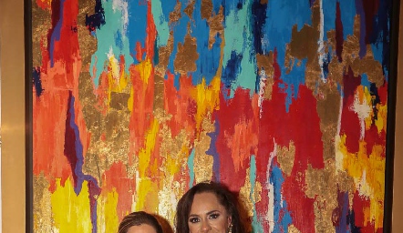 Ximena Martínez y Mariza Calderón.