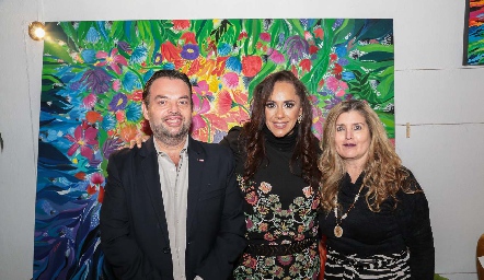  Marco Antonio Vera, Mariza Calderón y Silvia Foyo.