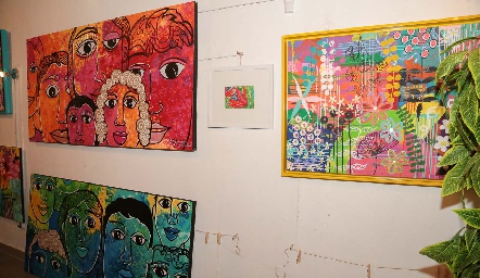  Exposición de Ximena y Mariza.