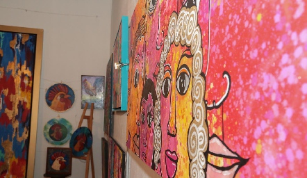  Exposición de Ximena y Mariza.