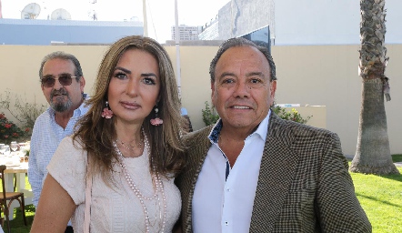  Cristina Mexicano y Celio Ramírez.