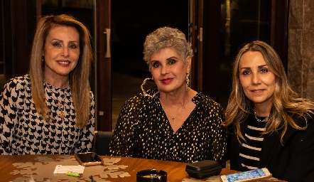  Inés Elizondo, María Luisa Otero y Roxana Serna.