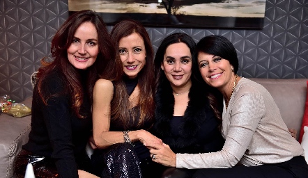 Paulina Quiroz, Sandra Sánchez, Lorena Orozco y Zayra Rios.
