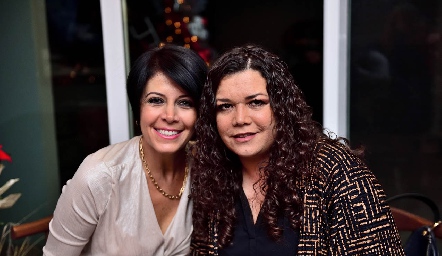  Zayra Rios y Maricarmen del Castillo.