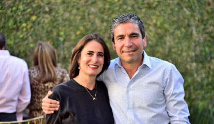 Ana Paula Gutiérrez y Martín de la Rosa.