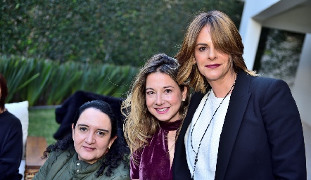 Ceci Hernández, Yolanda Puga y Verónica Malo.
