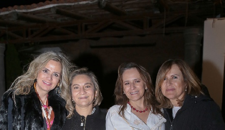  Paty Annette Ruiz, Paty González, Yolanda Gocher y Marlú Mendizábal.
