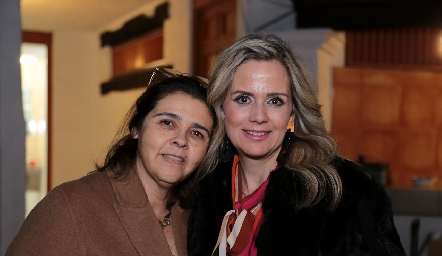  Paty Valadés y Paty Annette Ruiz.