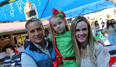  Juan Antonio, Elsa y Elena.