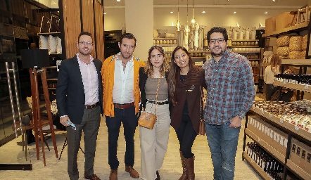  Sergio Ojeda, Paco Ortiz, Daniela Chávez, Laura Cegarra y Juan Ruiz.