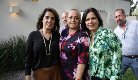  Beatriz Canseco, Montserrat Gutiérrez y Alejandra Martínez.