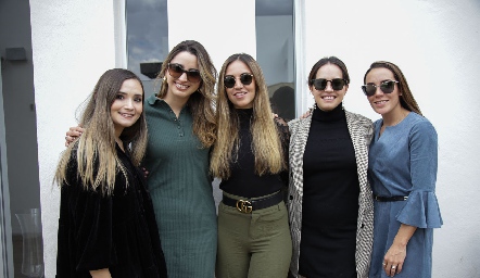 Amigas.