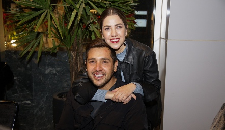  Arnonld Tame y Pau Robles.