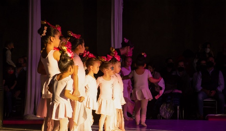 Presentación Le Ballet Blanc.