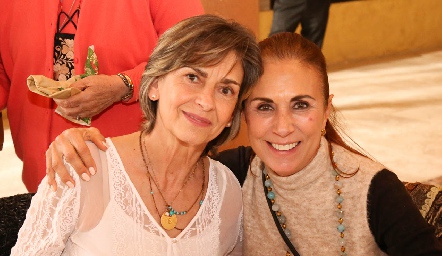  María Eugenia Borbolla y Luz Elena Corripio de Borbolla.
