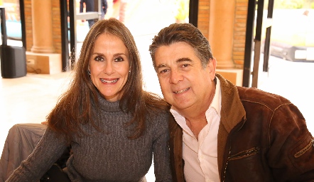  Lucero Gouyonnet y Juan Manuel Zúñiga.