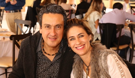  Alejandro Narro y Sofía Hinojosa.