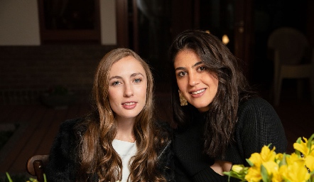 Celina Gallegos y Rocío Mendizábal.