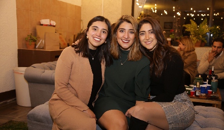 Sofía Faz, Pili Villanueva y Marcela Villarreal.