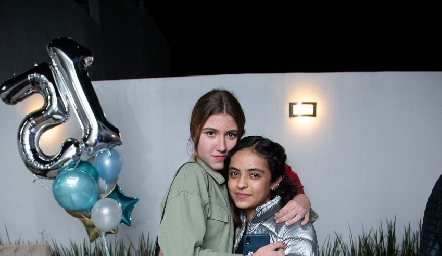 Laia davila y Lili Tobias.