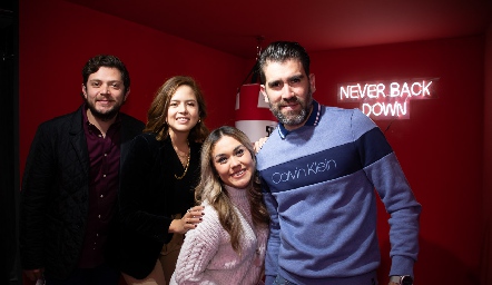  Manolo, Lezit, Lizeth Zúñiga y Martín Hernández.