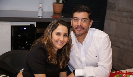  Martha Chalita y Javier Dávila.