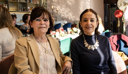  María Teresa y Coco García.