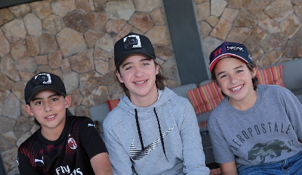  Diego Carreras, Alejandro Martínez y Marcelo Martínez.