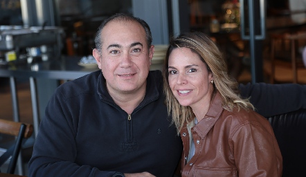  Ricardo Mendizábal y Susana Lara.