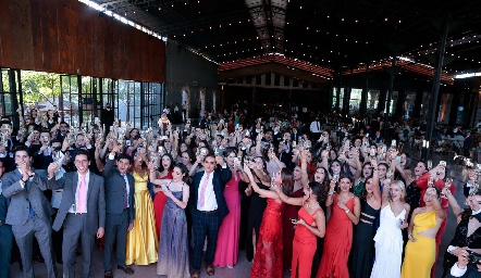  https://quetalvirtual.com/137348/graduacion-de-la-generacion-2020-prepa-tec 