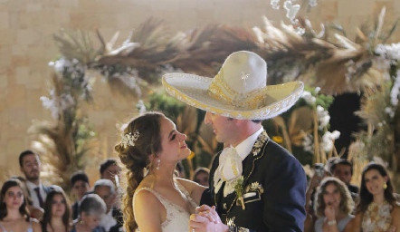  https://quetalvirtual.com/137920/boda-de-maria-malo-y-jose-manuel-macias 