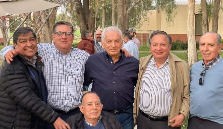  René Díaz, Jacobo Payán, Carlos Quintanilla, Roberto Espinosa, Jesús Conde y Jacobo Payán.