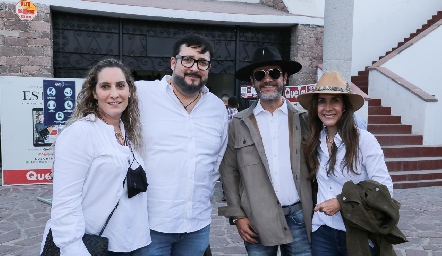  Maribel De Antuñano, Germán González, Javier Díaz de León y Adriana Cázares.