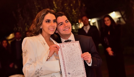  Regina Oliva y Arturo Hernández ya son esposos.